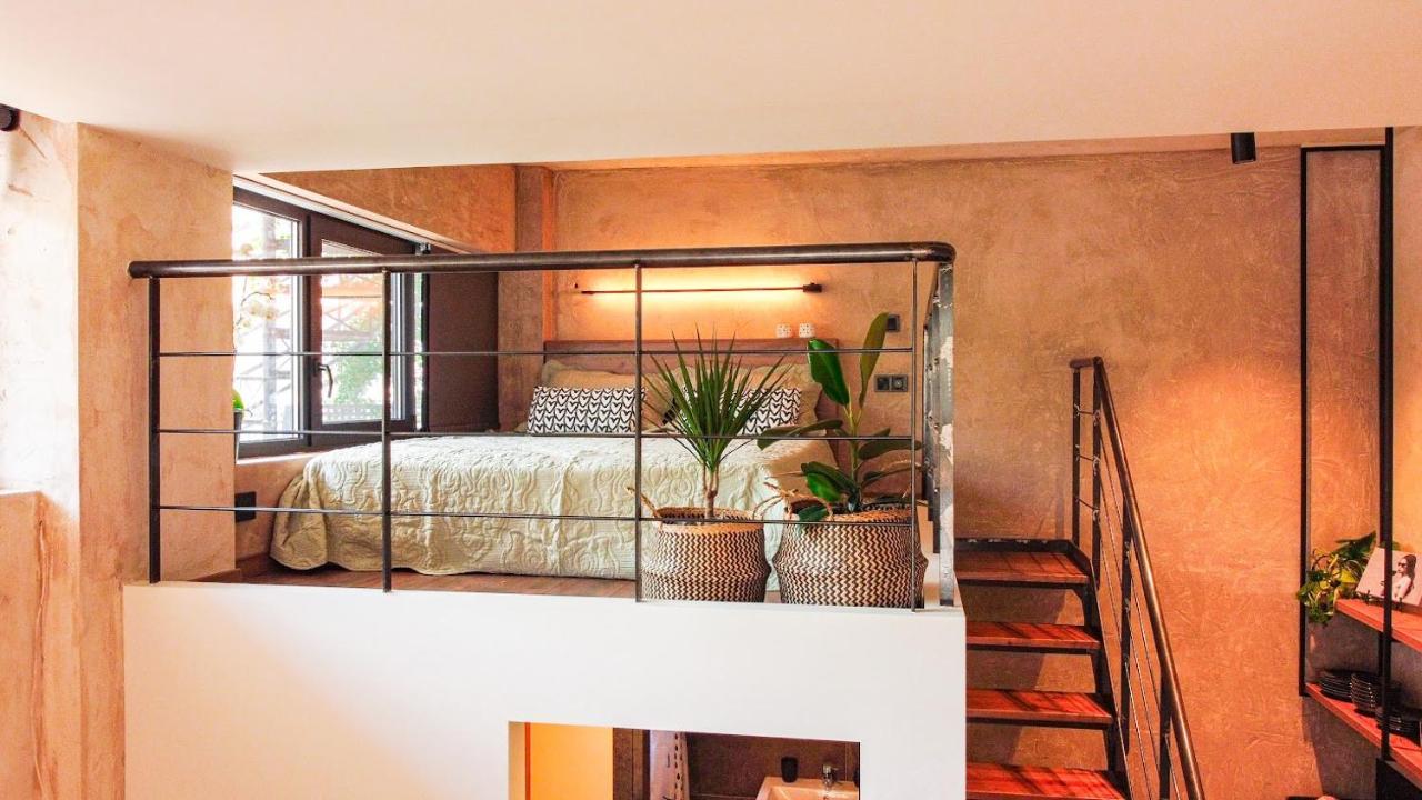 Mini Loft Apartment กาลามาตา ภายนอก รูปภาพ