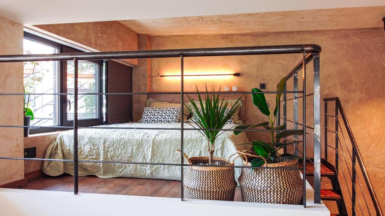 Mini Loft Apartment กาลามาตา ภายนอก รูปภาพ
