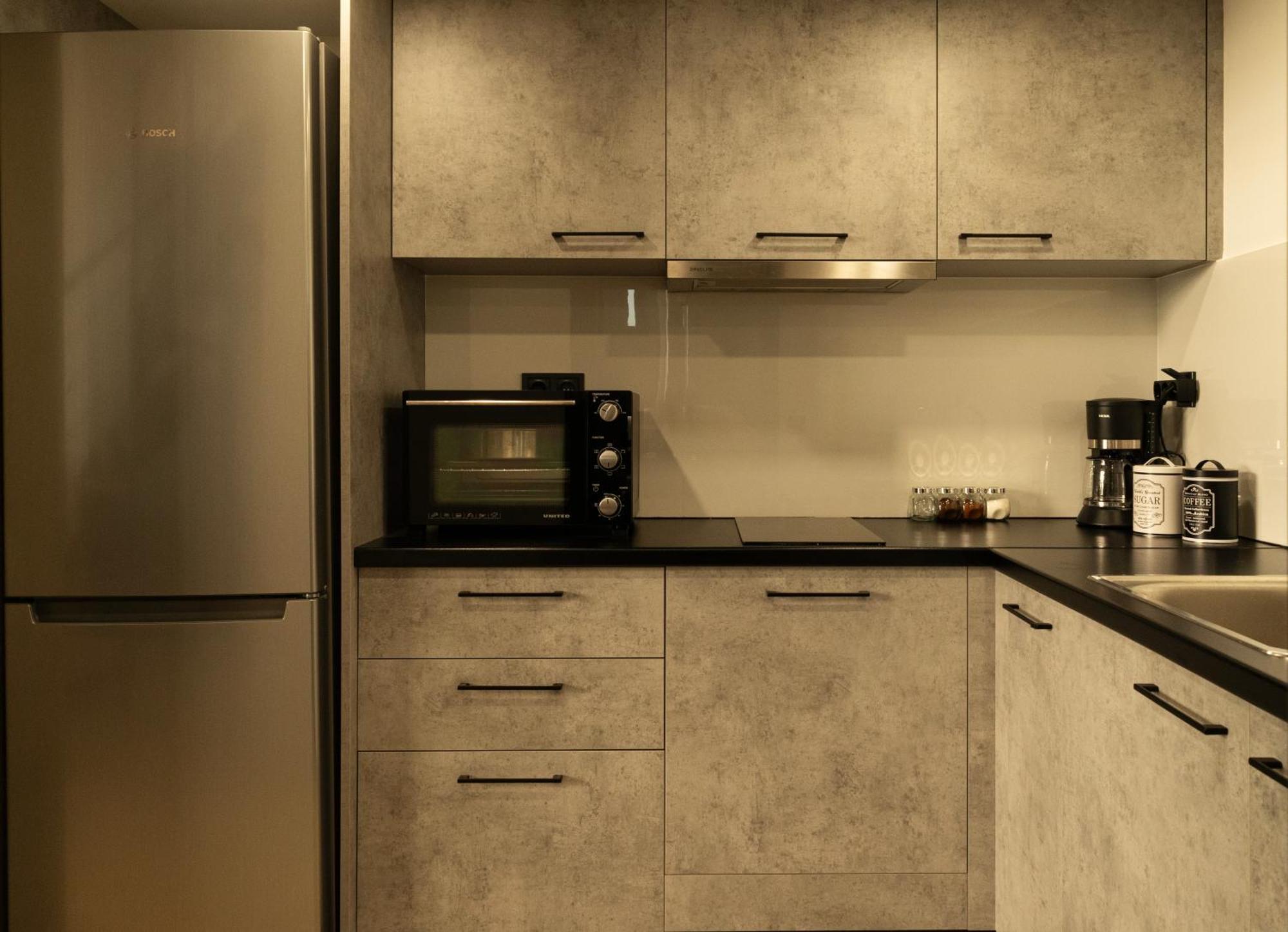 Mini Loft Apartment กาลามาตา ภายนอก รูปภาพ
